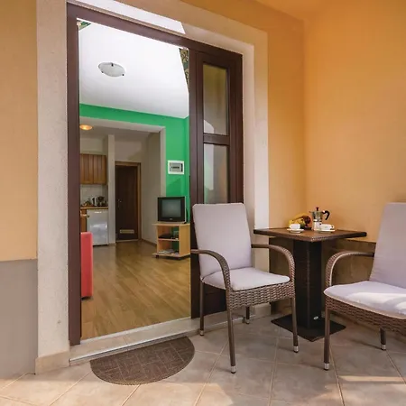 One-bedroom In Lägenhet *