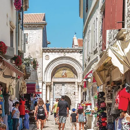 דירה One-bedroom In *