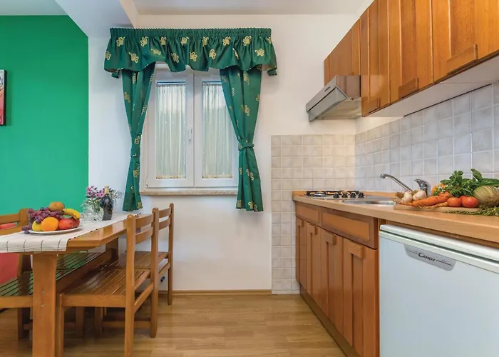 One-bedroom In 아파트 *