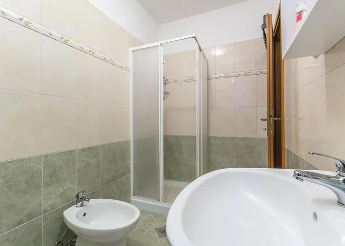 One-bedroom In 아파트 *